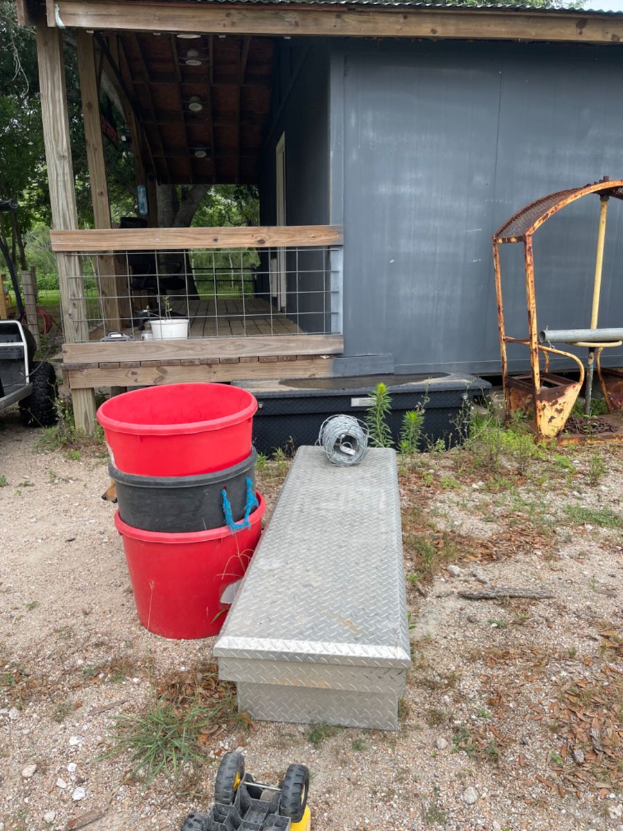 Full House Estate Sale in Midfield, TX starts on 5/23/2024