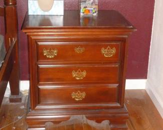 Nightstand 