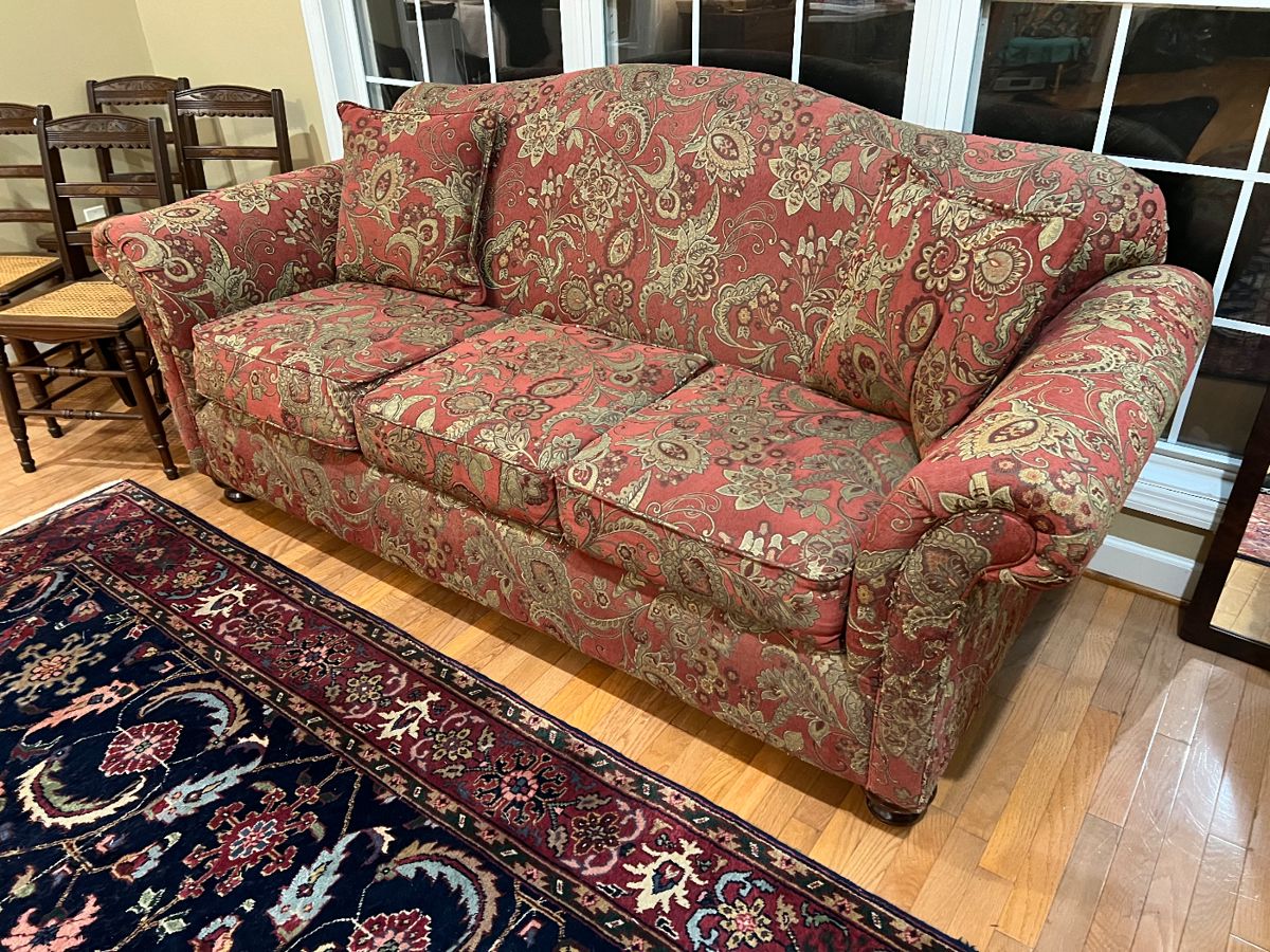 TWO DAY TULLAHOMA ESTATE SALE! in Tullahoma, TN starts on 5/16/2024