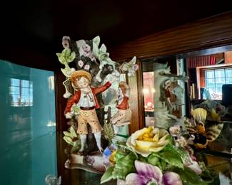 Various Porcelain Pieces