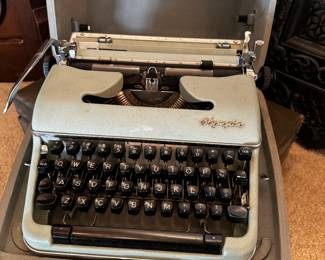 Vintage Typewriter