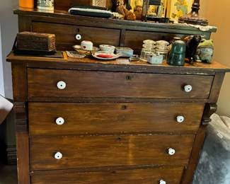 Vintage Chest of Drawers