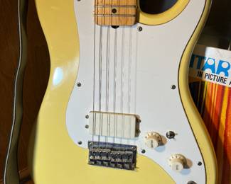 Mako fender style guitar