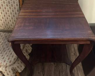 Vintage side table.  very nice solid piece. $69