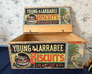 Syracuse, N.Y. Young & Larrabee Biscuits Crate