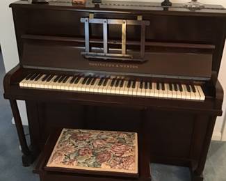 Monington Weston piano