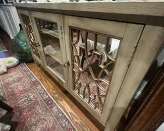 Mirrored front sideboard