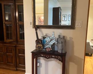 side table and decor mirror
