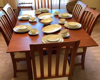 Kincaid mid century dining table with six chairs and one leaf