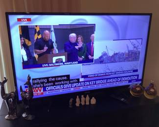 52 inch Toshiba flatscreen TV