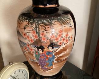 Pair of oriental motif style lamps