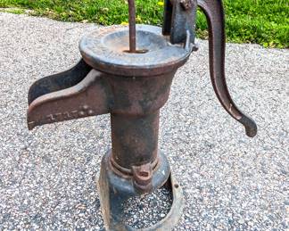 Antique Gould’s Cast Iron Hand Well Pump Spout And Handle