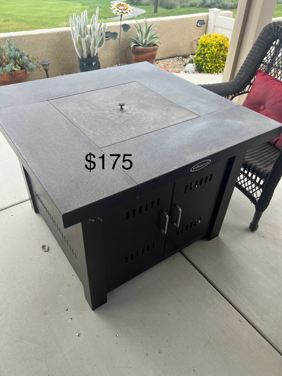 Sun Lakes Banning Sale by Bethel Estate Sales starts on 5/17/2024