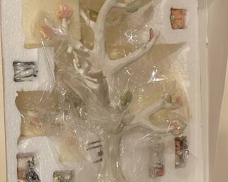 Lenox "Autumn Delights" tree with mini ornaments