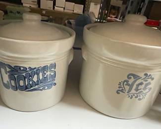 Pfaltzgraff "Yorktowne" stoneware