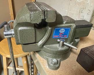 Universal 5" vice