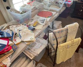 beautiful vintage linens