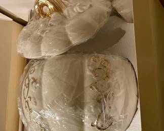 Lenox pumpkin jar (several sizes)