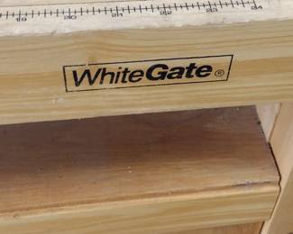 White gate work bench 