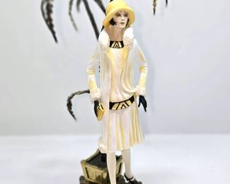 Montmarte Art Deco porcelain figurine