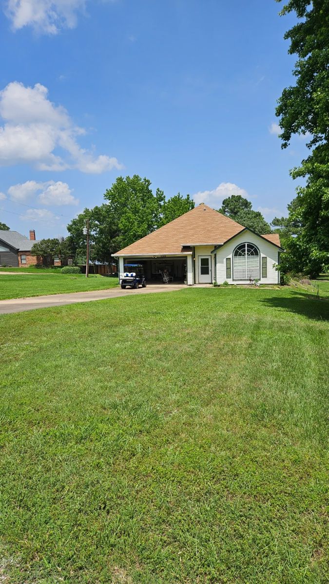 Lake Fork Estate in Emory, TX starts on 5/14/2024