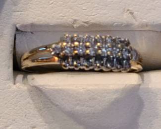 14K and Diamonds ring