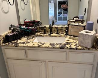 Curling Irons, Curlers, Tissue Boxes, etc.