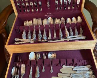 Gotham “King Edward” service for 20 plus two youth place settings and seven serving pieces. 121 pcs. total