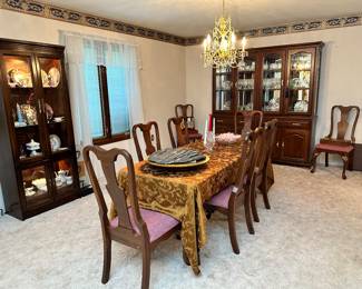 Set of 8 Amish Made Cherry Dining Chairs
