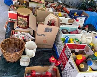 mostly gardening/planting items ( MOSTLY BOX LOTS)