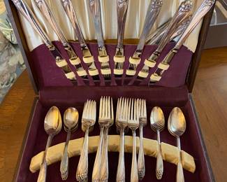 silverplate flatware set