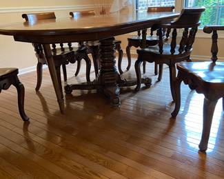 Solid wood dining set with 6 captain chairs