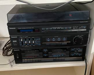Panasonic all in one stereo system with turntable and dual cassette decks 