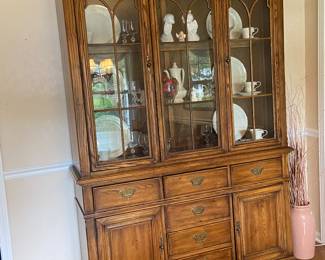 Solid Wood Hutch 