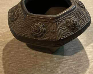 1940s Japanese incense burner footed clay bowl