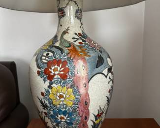 Large Japanese Kutani Porcelain Lamp