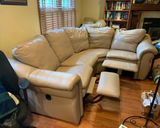 #1 lazyboy tan leather sectional with 2 recliners ends in 3 pieces 102x82 $250.00