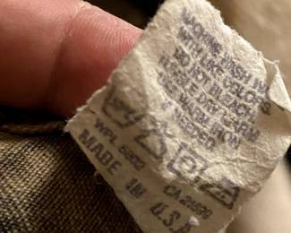 #201 clothes Liberty camo cover all size Xlarge $20.00
#202 clothes liberty camaflaug overalls size Xlarge $20.00