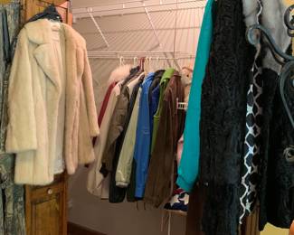 Clothes Women 6-10 Men XXL Tall