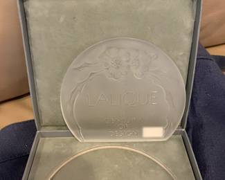 #111 Lalique Frosted Century of Design - Rare in Box $45.00