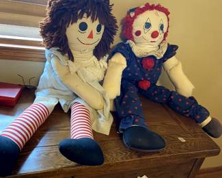 #205 doll br3 hand made raggady anne doll with a smocked dress $20.00
#206 doll br3 hand made clown doll $20.00