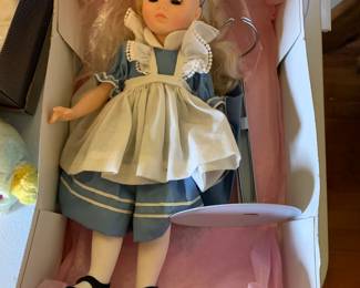 #163 doll br3 Madame Alexander 13 inch alice in wonderland doll in box $30.00