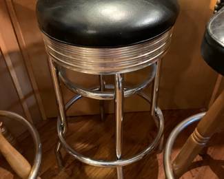 #13 chrome and black bar stool 29 tall $20.00