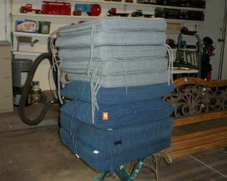 lawn chair cushions