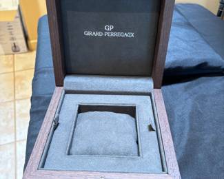 Girard-Perregaux (Box only - no watch)