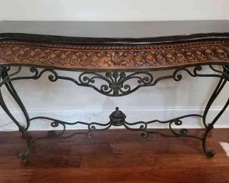 "Lake Oconee: Reynolds Landing" in Greensboro, GA. Closing on Sat 5/18 at 8p. Pickup: Mon 5/20 12-6p. Please click here to view more photos, descriptions, and current bids:&nbsp;https://ctbids.com/estate-sale/28706