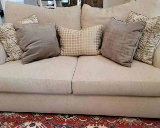 "Lake Oconee: Reynolds Landing" in Greensboro, GA. Closing on Sat 5/18 at 8p. Pickup: Mon 5/20 12-6p. Please click here to view more photos, descriptions, and current bids:&nbsp;https://ctbids.com/estate-sale/28706