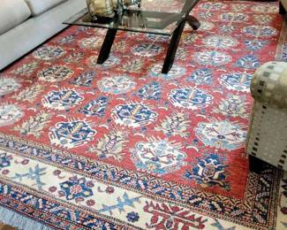 "Lake Oconee: Reynolds Landing" in Greensboro, GA. Closing on Sat 5/18 at 8p. Pickup: Mon 5/20 12-6p. Please click here to view more photos, descriptions, and current bids:&nbsp;https://ctbids.com/estate-sale/28706