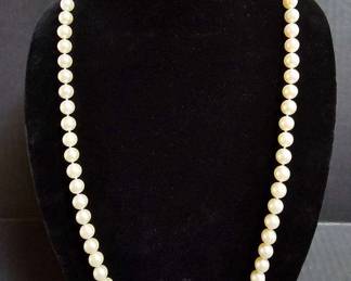 "Lake Oconee: Reynolds Landing" in Greensboro, GA. Closing on Sat 5/18 at 8p. Pickup: Mon 5/20 12-6p. Please click here to view more photos, descriptions, and current bids:&nbsp;https://ctbids.com/estate-sale/28706