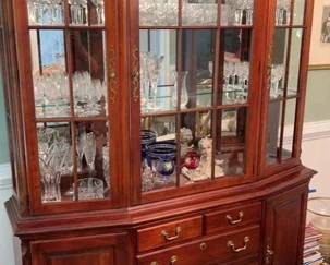 "Lake Oconee: Reynolds Landing" in Greensboro, GA. Closing on Sat 5/18 at 8p. Pickup: Mon 5/20 12-6p. Please click here to view more photos, descriptions, and current bids:&nbsp;https://ctbids.com/estate-sale/28706